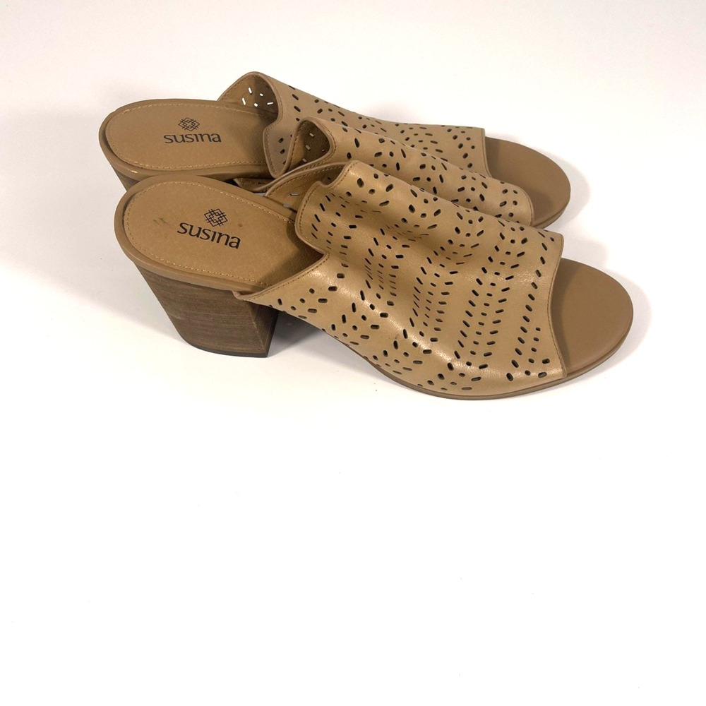 Susina Shoes Women's Size 10M Tan Block Heel Open Toe Slip On Perforated Sandals